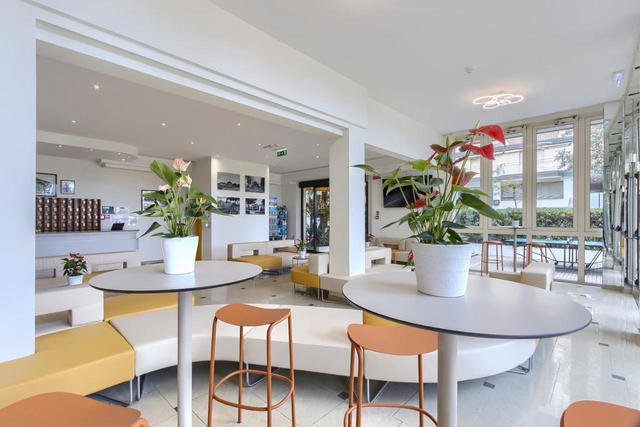 Savoia Hotel Misano Adriatico Zewnętrze zdjęcie