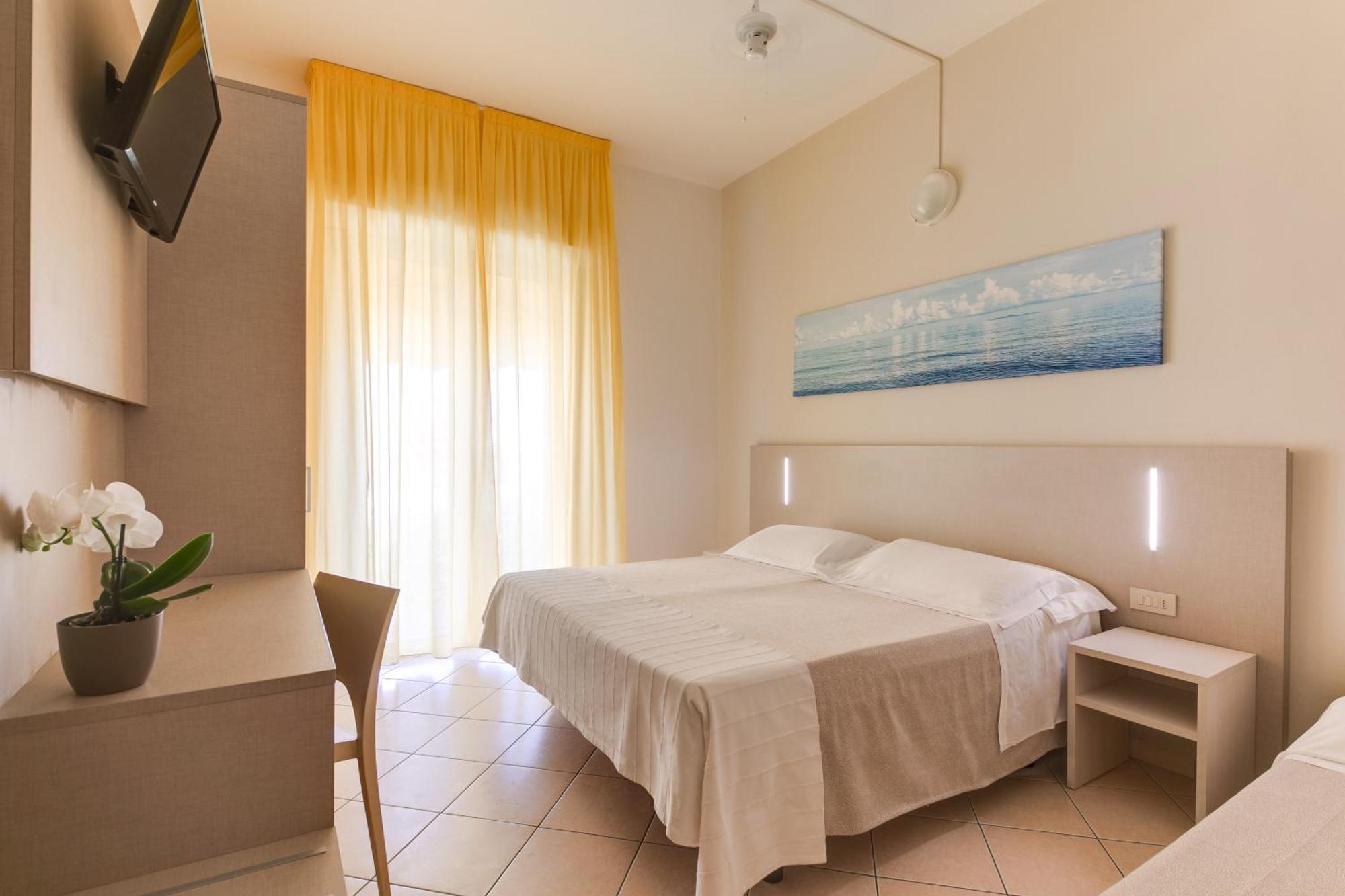 Savoia Hotel Misano Adriatico Zewnętrze zdjęcie
