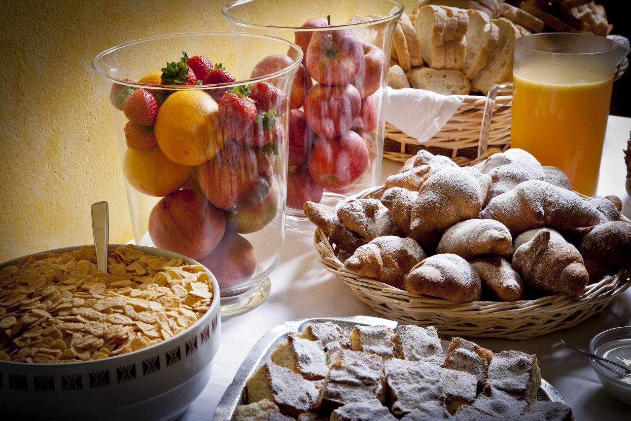Savoia Hotel Misano Adriatico Zewnętrze zdjęcie